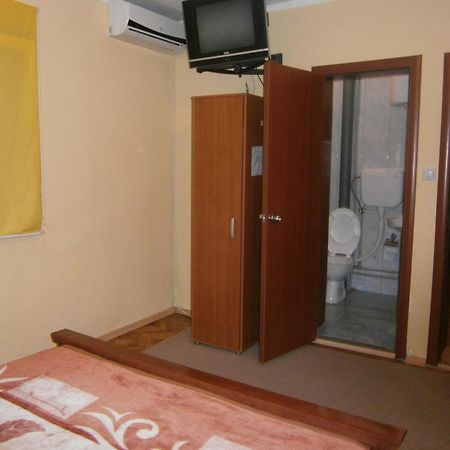 Vila Patria Podgorica Exteriör bild